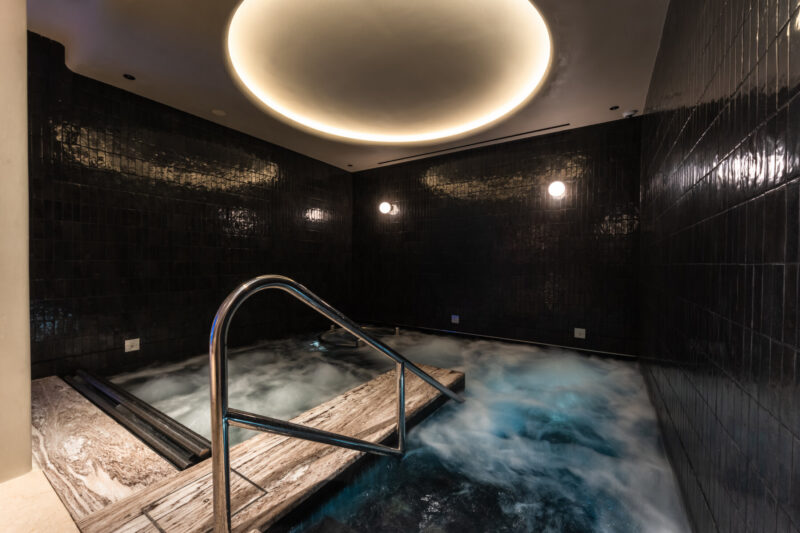 spa-pool-london