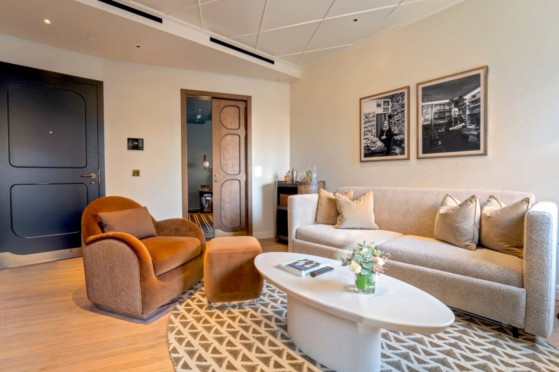 One Bedroom Apartment in Fitzrovia, London
