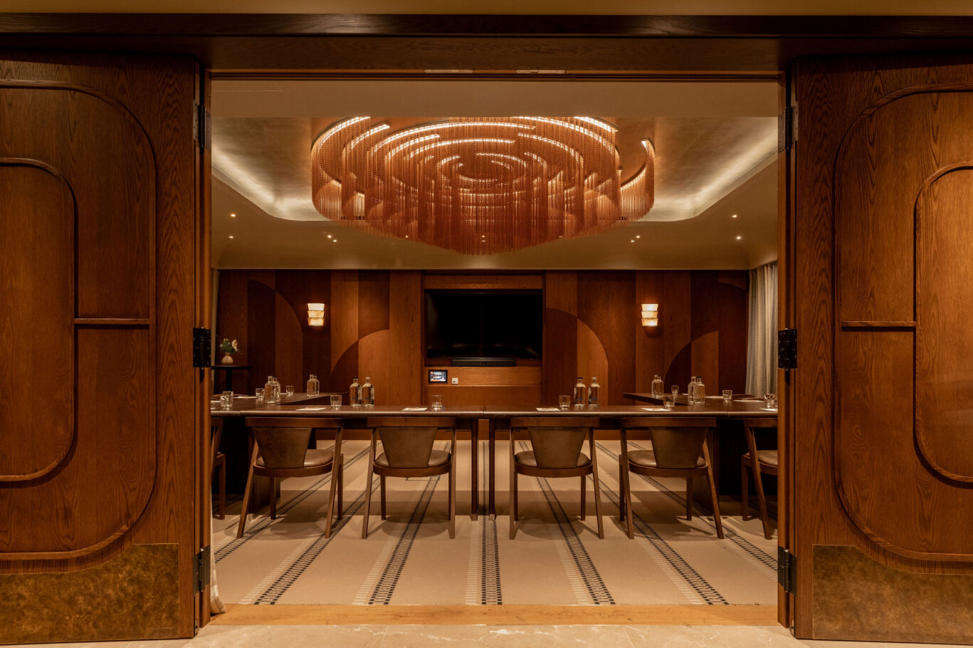 10PrivateDiningMeeting2